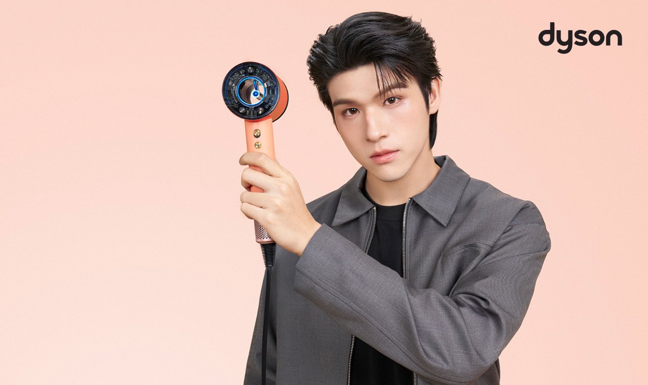 CMGWebsitedysonMobile1500x2000